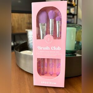 Spectrum Brush Club Purple Face Brush Set
